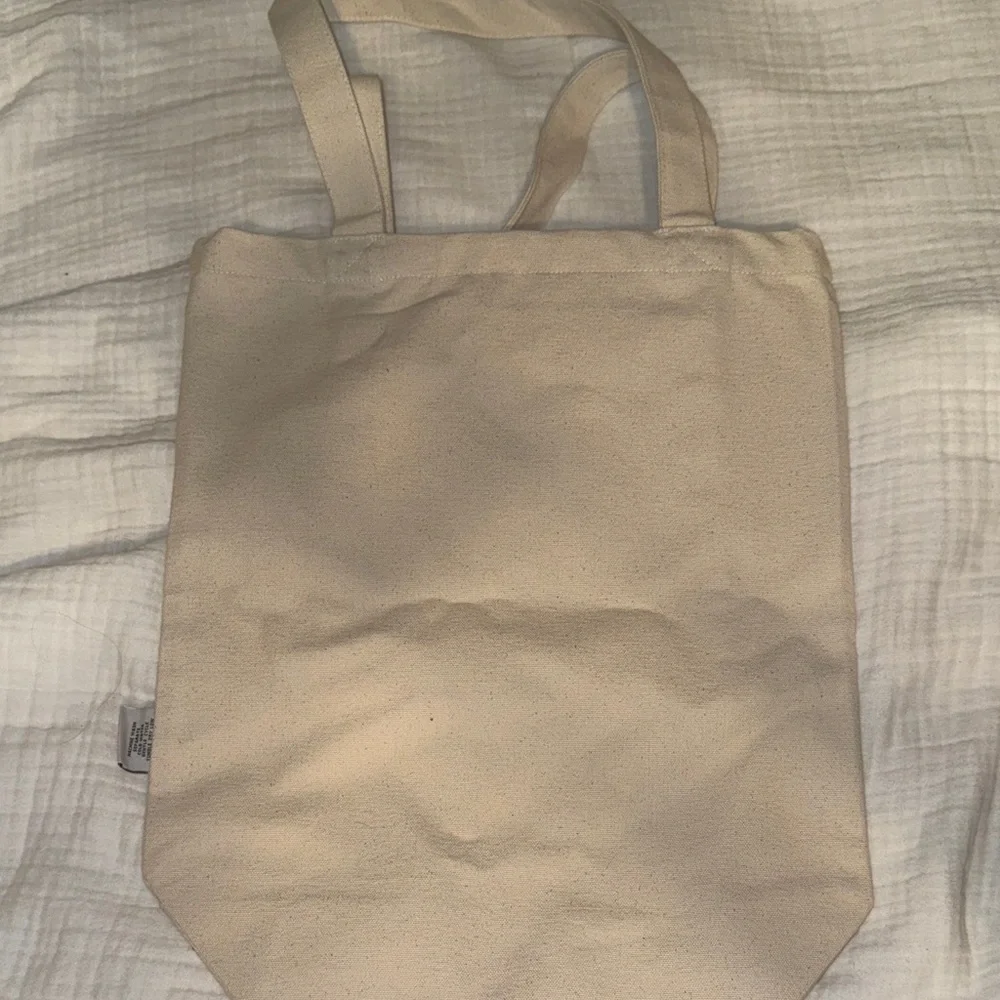 Beige Canvas Tote with Pigeon Print - Picture 5 of 5